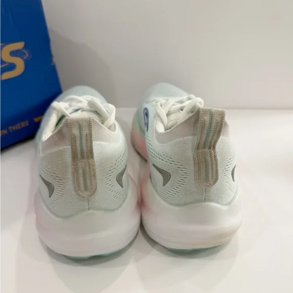 Brooks Glycerin 22 Women’s Shoes - Picture 4 of 11